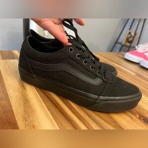 VANS Women’s 9 Black